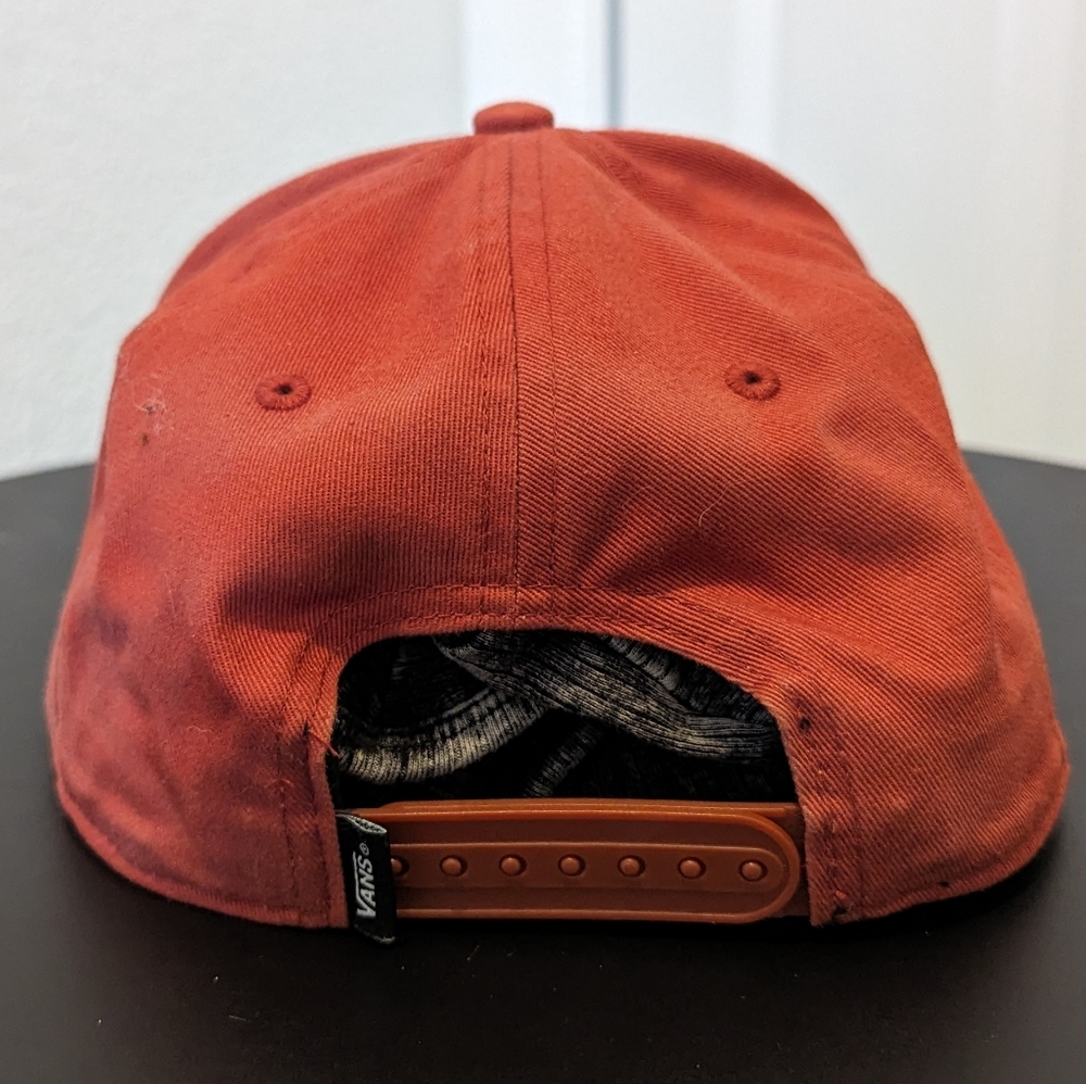 Red Vans Snapback - Picture 6 of 6